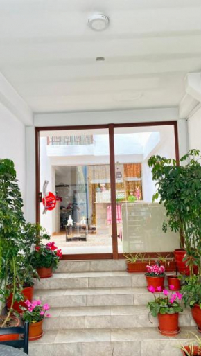 ANDEAN VALLEY HOTEL